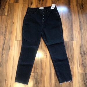 Free People Black Raw Hem Curvy 32 High-Waisted Jeans